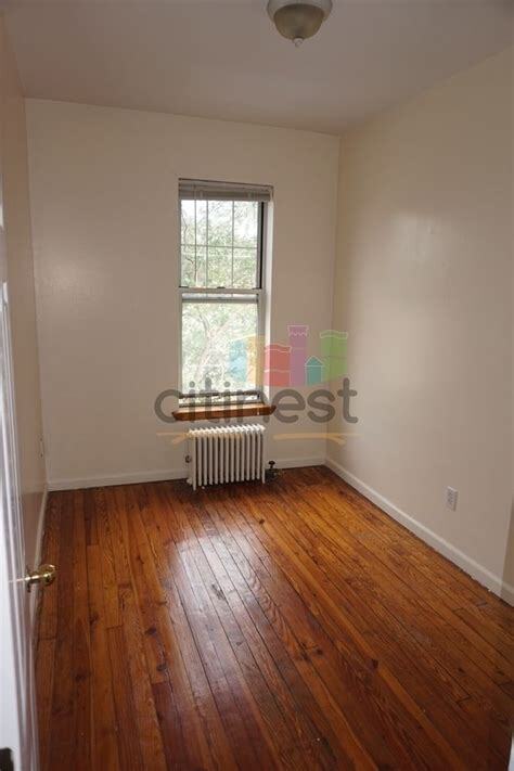 Foto del edificio - 834 Bay Ridge Ave