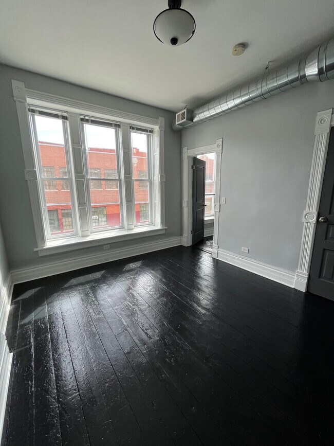Foto del edificio - 2122 W 21st St