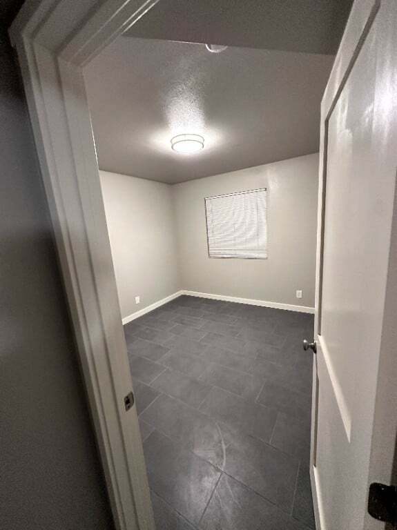 Building Photo - W Cochise Dr