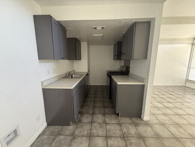 Photo - 2927 Lourdes St Townhome