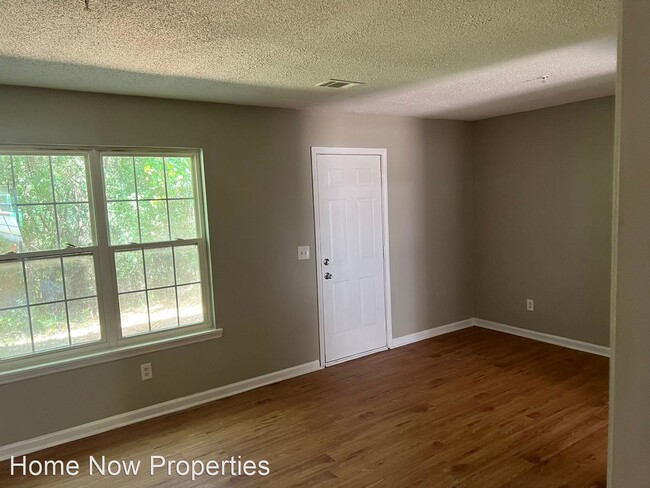 Building Photo - 3 br, 2.5 bath House - 1073 Thornwoode Lane