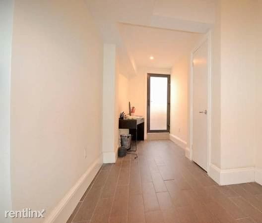 Building Photo - 46 New York Ave