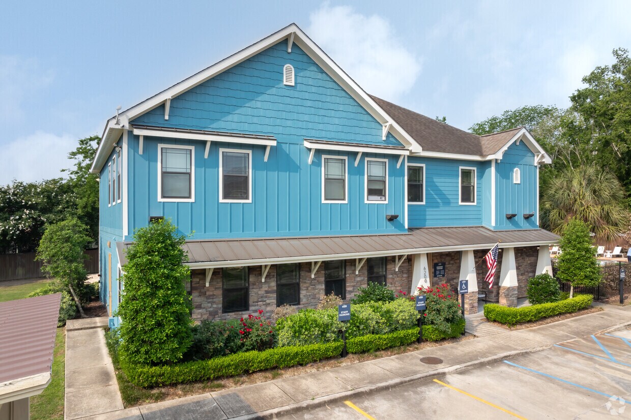 Villas at Riverbend Historical Access Apartments in Baton Rouge, LA