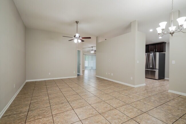 Foto del edificio - 4196 Great Falls Loop