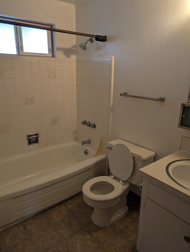 Foto del edificio - 1118 Waller St SE