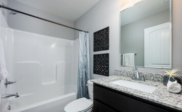 Interior Photo - Somerset Townhomes and Villas