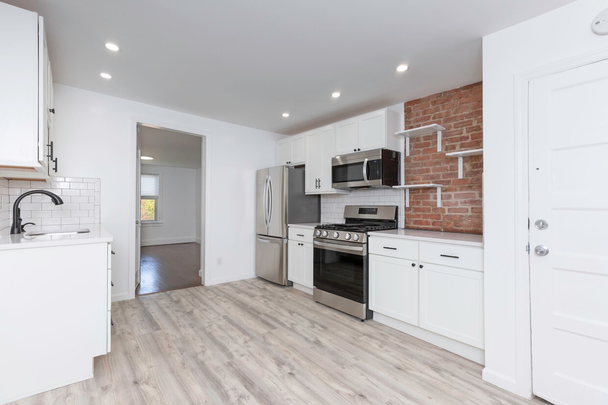 7 Dunwoodie St Unit 3 FL, Scarsdale, NY 10583 Apartments in