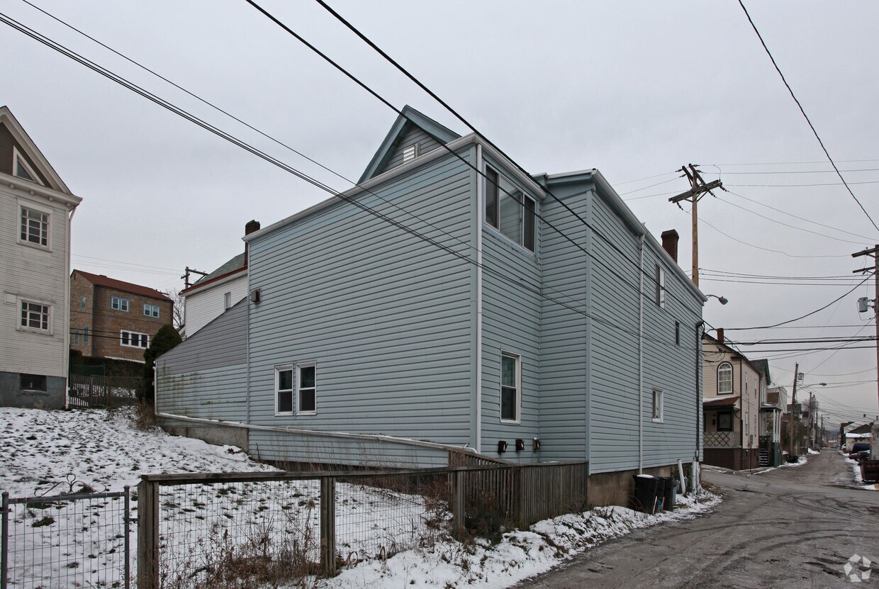 Foto del edificio - 211 6th St
