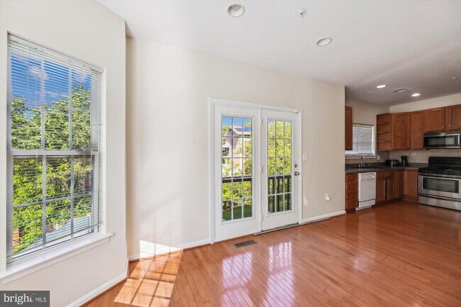 Foto del edificio - 3333 7th St SE