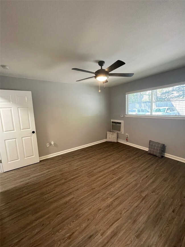 Foto del edificio - 1225 W 25th Street Unit 2