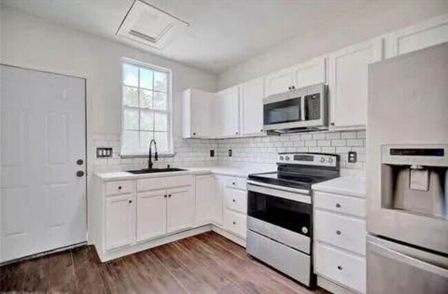 Building Photo - 1306 Osceola Ave
