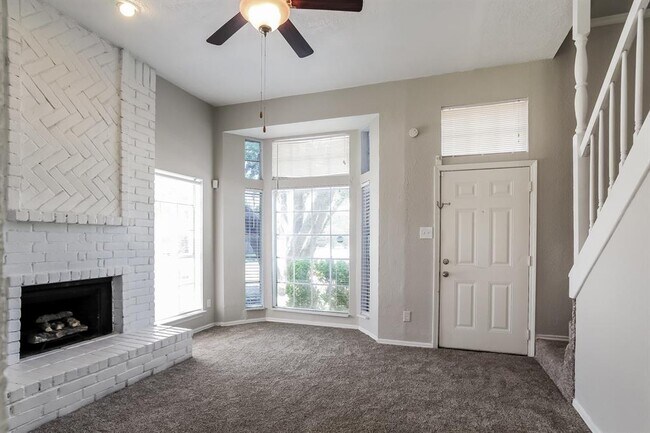 Building Photo - 1502 Stevenage Ln