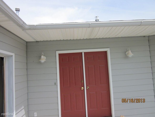Foto del edificio - 913 Longhorn Ct