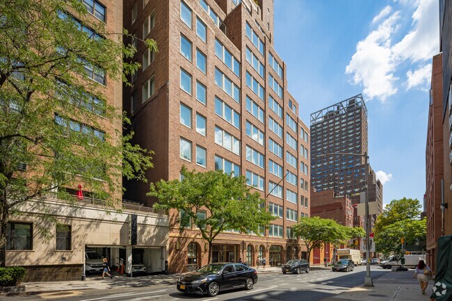 Building Photo - Kenton Place