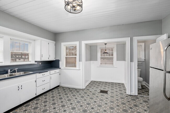 Foto del edificio - 861 Douglas St NW