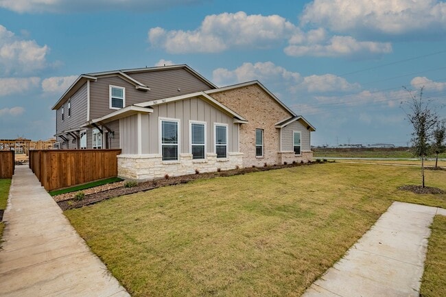 Building Photo - GORGEOUS 3 BEDROOM FOUR PLEX LOCATED IN MIDLOTHIAN ISD!