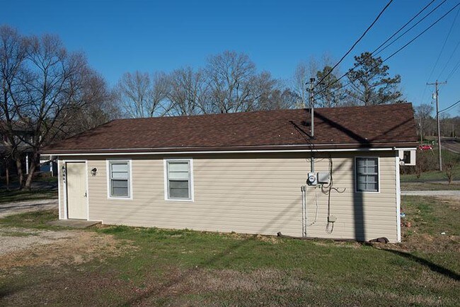 Foto del edificio - 1345 Hwy 69A South