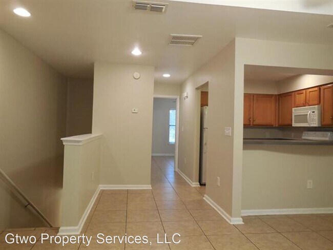 Foto del edificio - 2 br, 2 bath House - 741 White Drive Unit  32