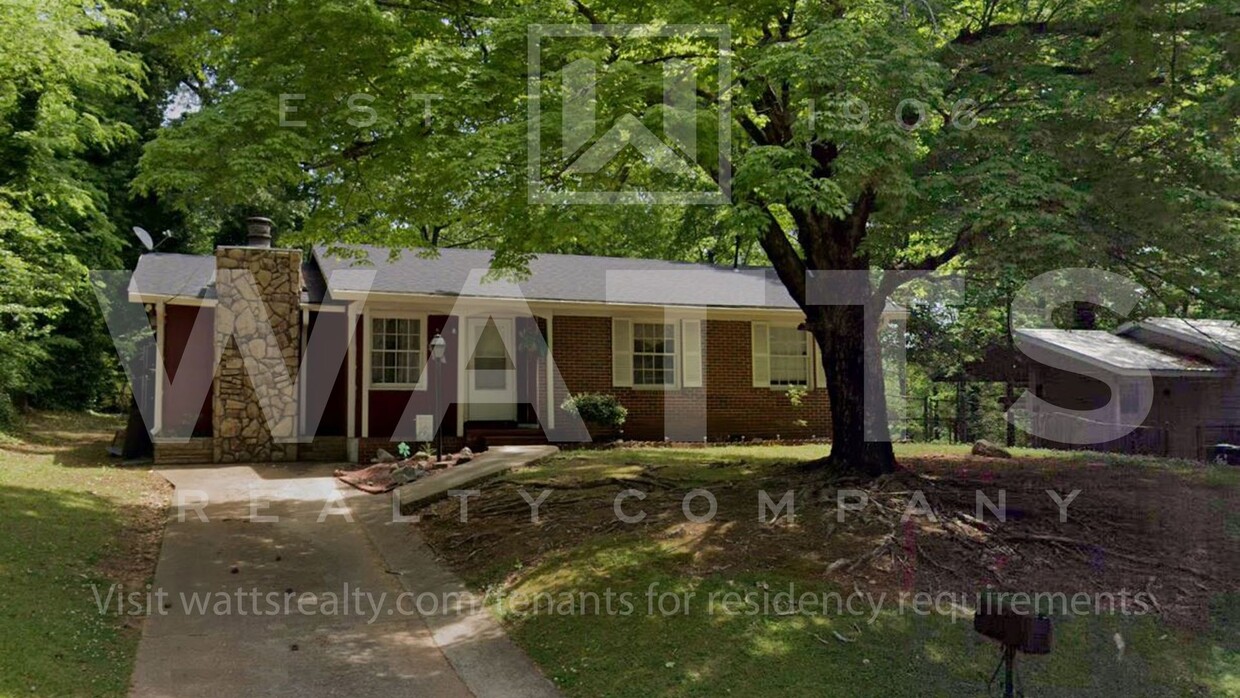 Primary Photo - 3 Bedroom Home in Center Point