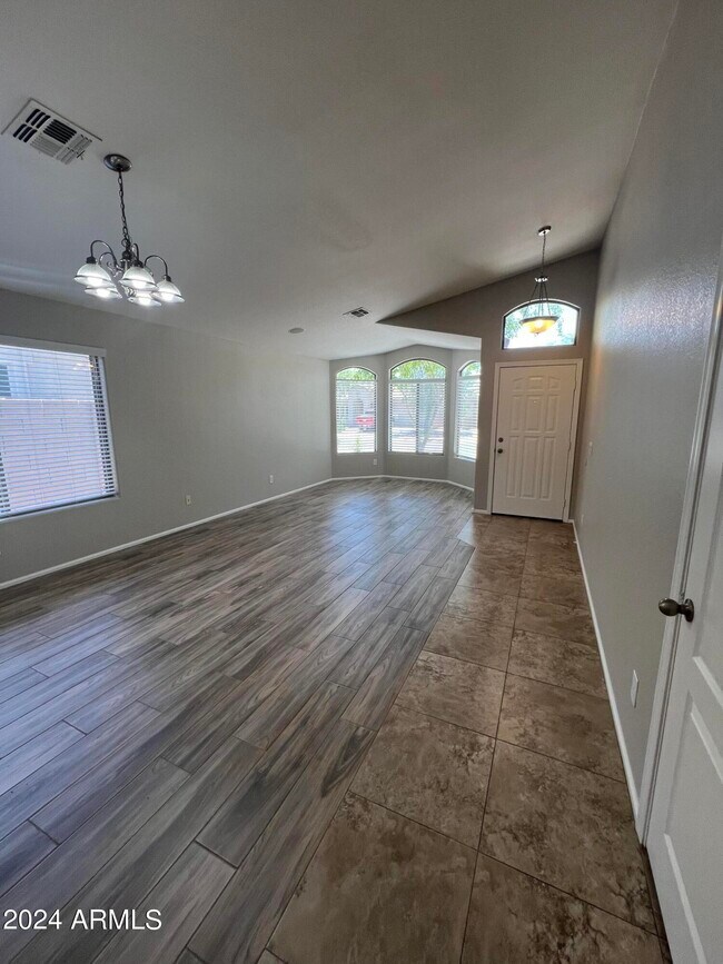 Building Photo - 9880 W Salter Dr