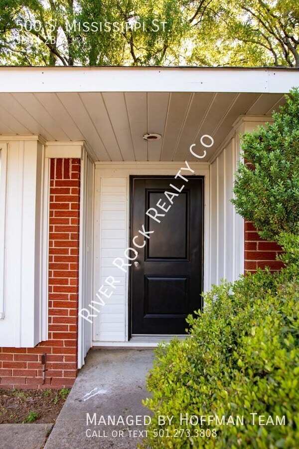 Building Photo - 500 S Mississippi St