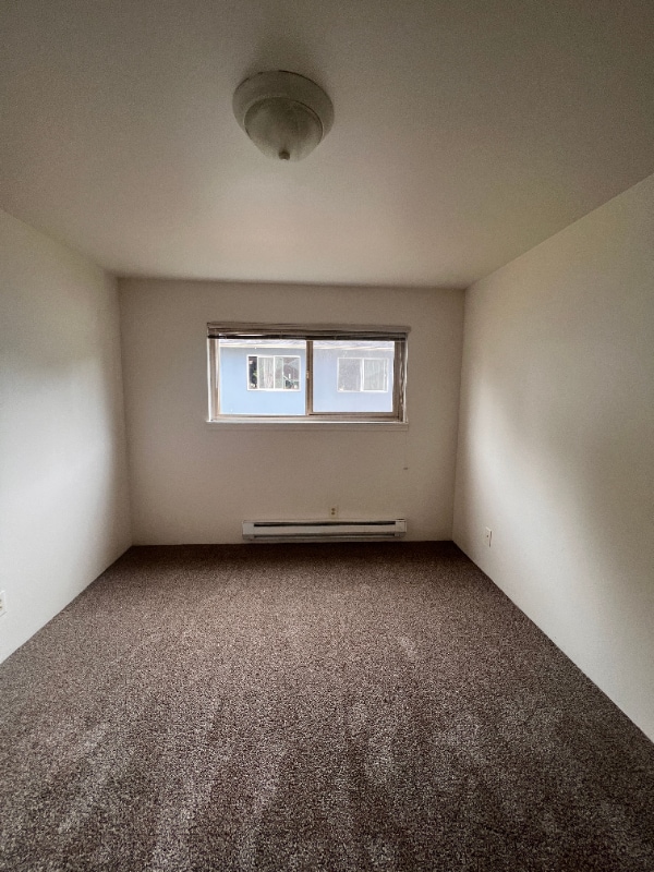 Building Photo - 3033 NE 140th St