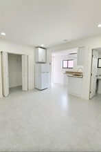 Building Photo - 1601 NW 36th Ave