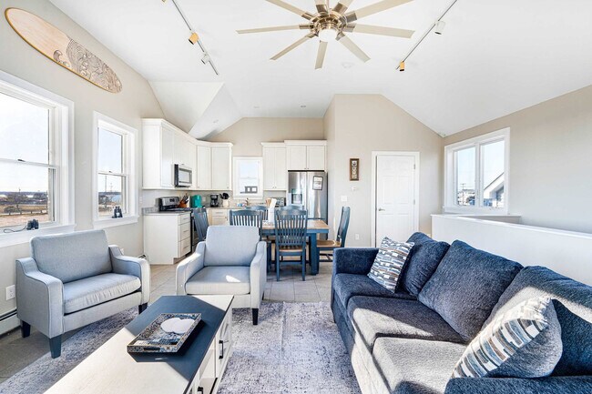 Foto del edificio - 12 Epping Ave