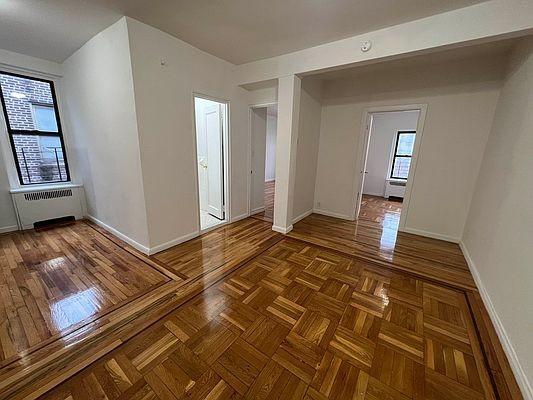 Primary Photo - 2 bedroom in BRONX NY 10467