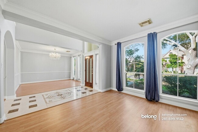 Building Photo - 5315 Ridgewood Reef