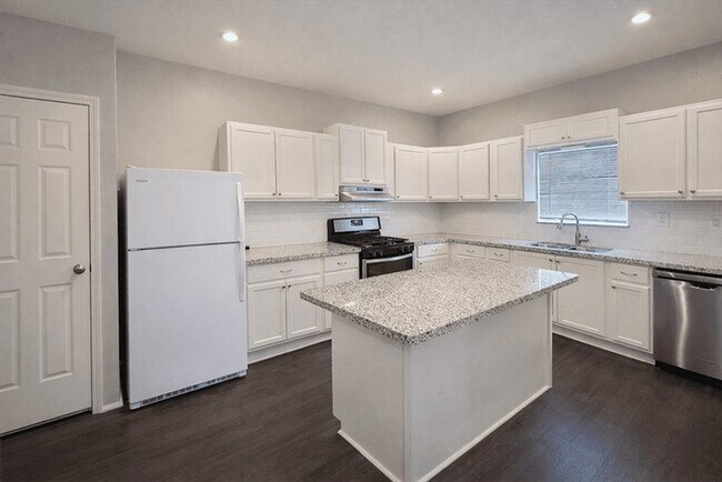 Foto del edificio - 511 W Cleveland St