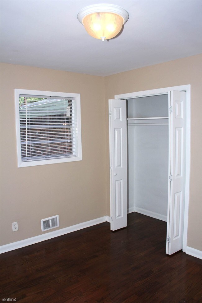 Foto del edificio - 4 br, 2 bath House - 3355 Wesley Chapel Road