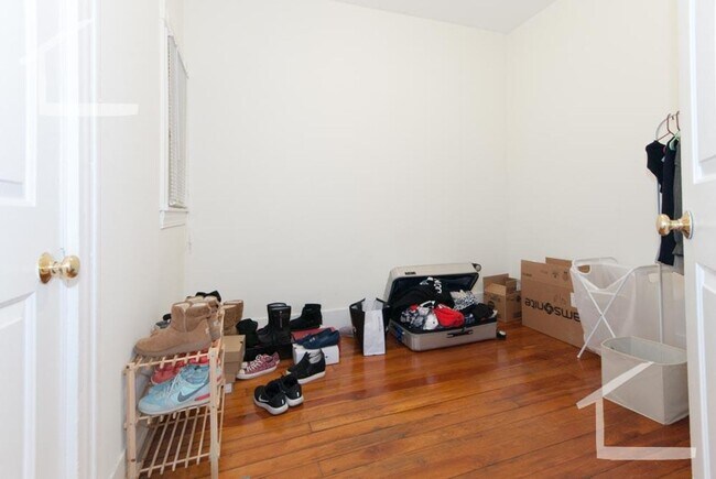 Foto del edificio - 69 Brighton Ave