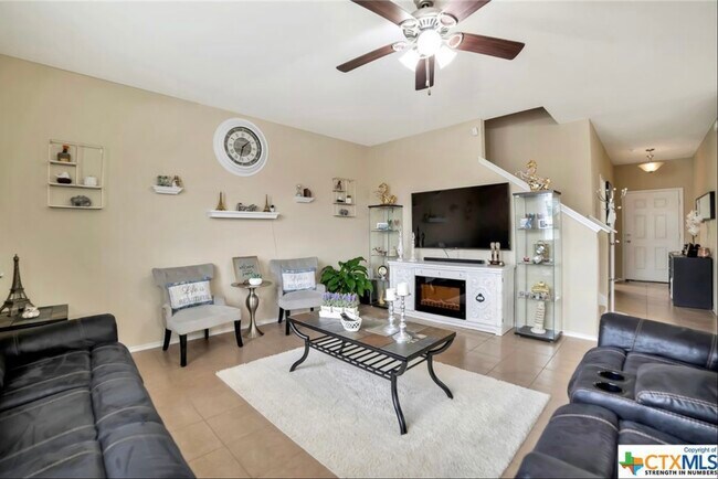 Building Photo - 9207 Bowfield Dr