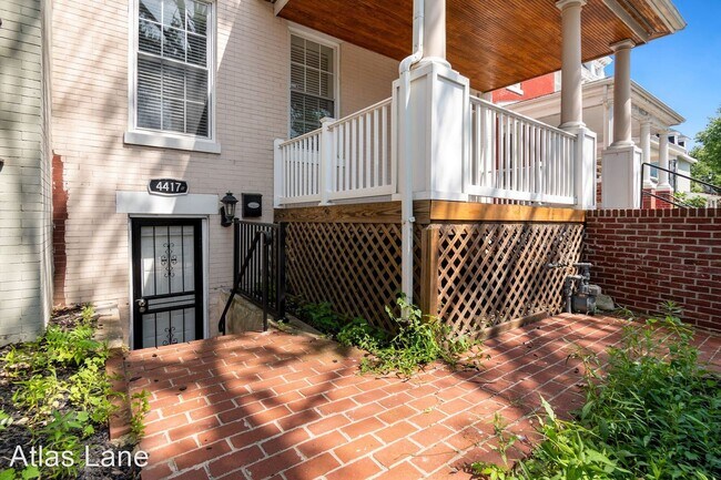 Foto del edificio - 1 br, 1 bath House - 4417 Georgia Ave NW U...