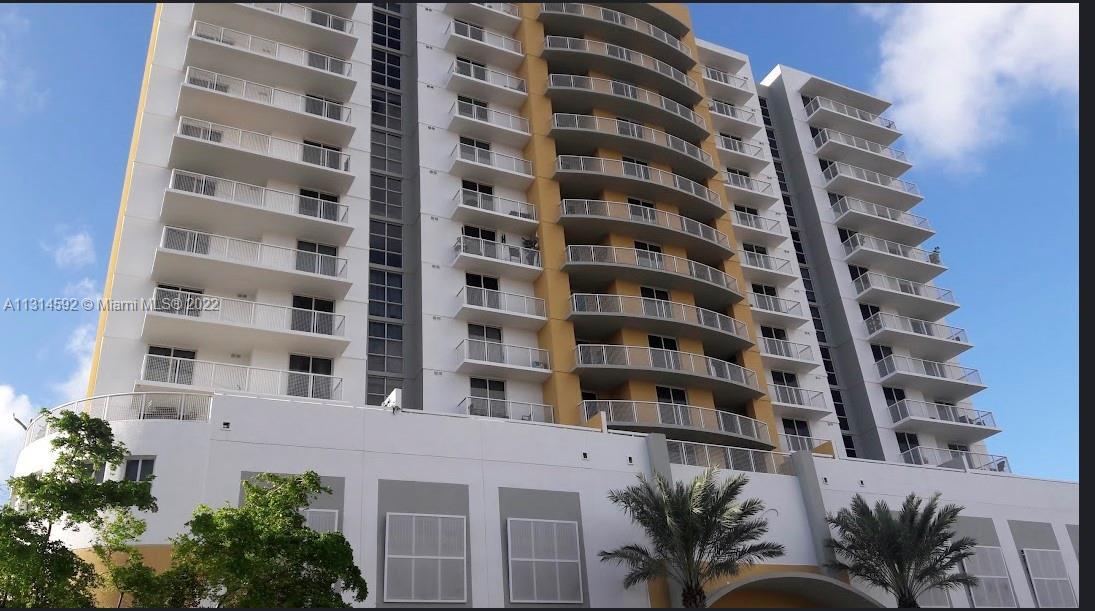 900 SW 8th St Unit 604, Miami, FL 33130 Room for Rent in Miami, FL