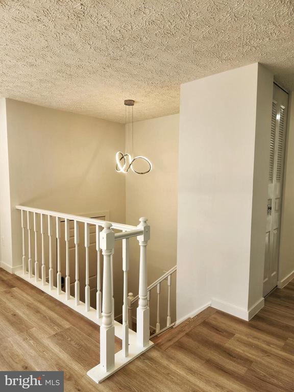 Foto del edificio - 543 Logan St