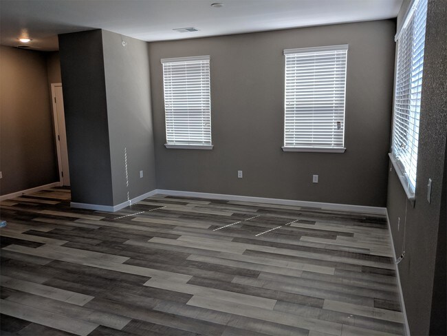 Foto del edificio - 4777 Copeland Cir