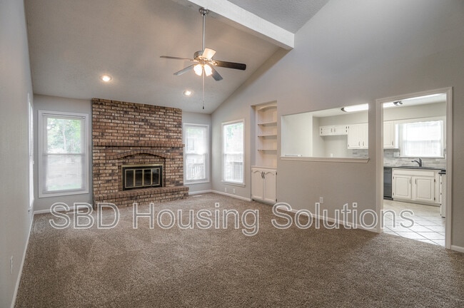 Foto del edificio - 16317 E 28th St S