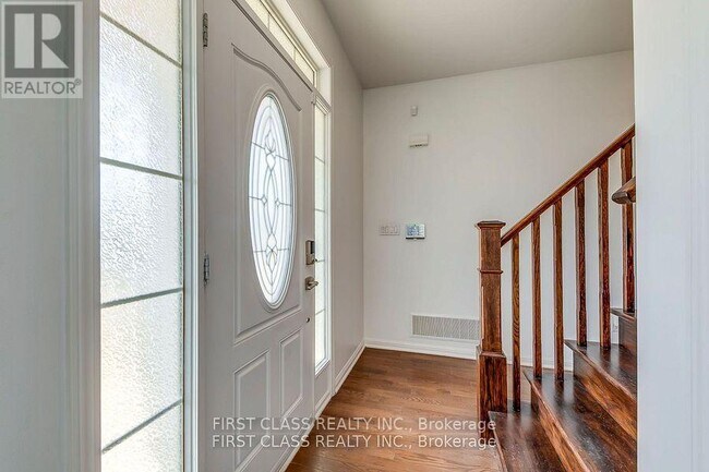 Photo du bâtiment - 720 Savoline Blvd