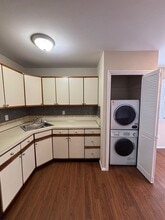 Building Photo - 131 Longfellow Ave