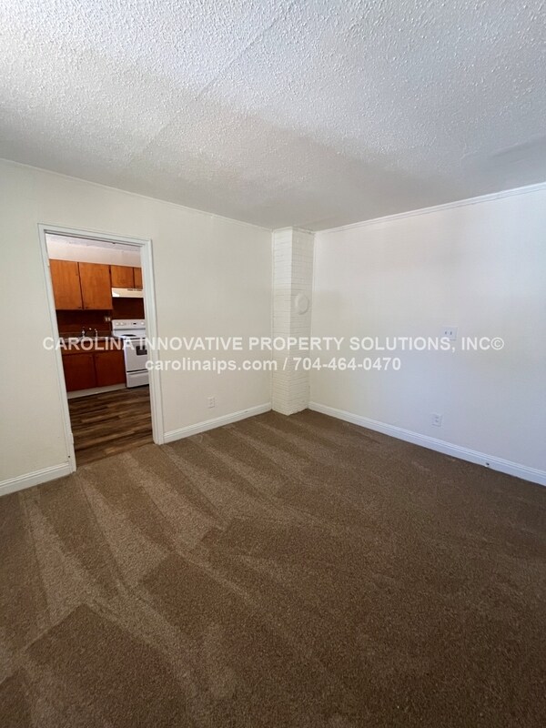 Foto del edificio - 2110 Rush Wind Dr