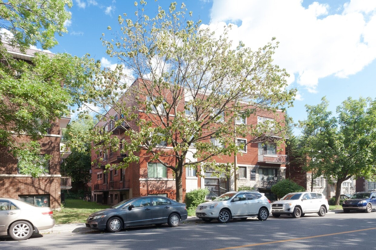 Primary Photo - 3250 Av. Van Horne