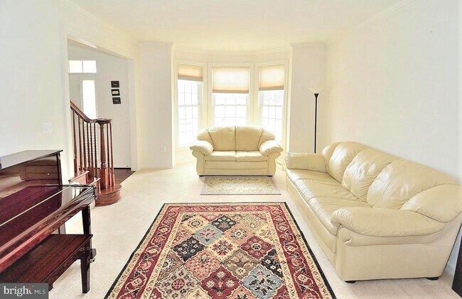Foto del edificio - 41580 Tring Ln