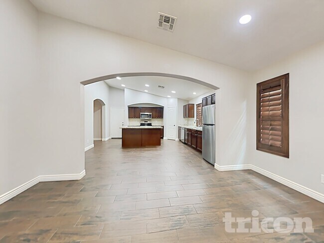 Building Photo - 4227 S 104th Ave