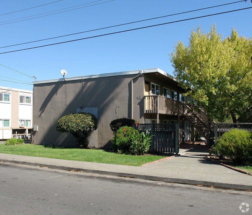1314 Leafwood Dr Novato Ca 94947 Apartments Novato Ca Apartments Com