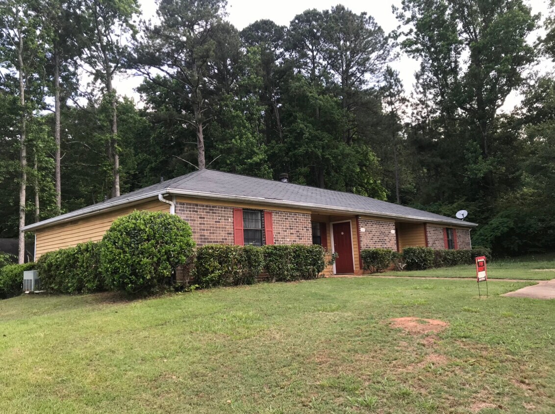 3225 Sarah Lou Dr Unit 3225, Snellville, GA 30078 Condo for Rent in