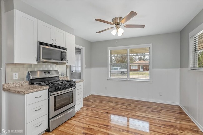 Foto del edificio - 4211 Logan St