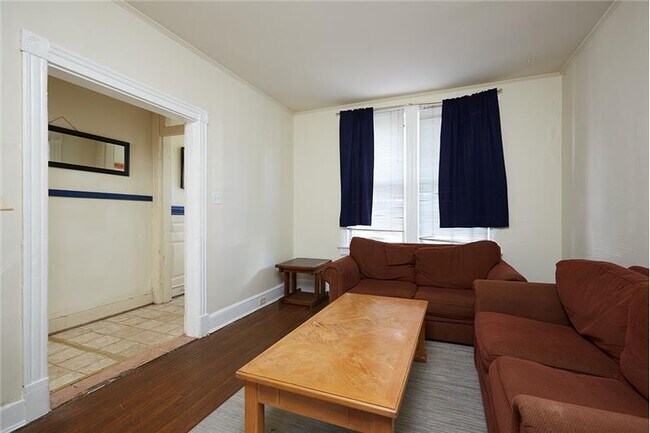 Foto del edificio - 1233 33rd St NW