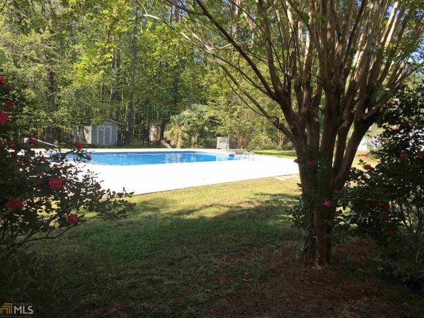 Foto del edificio - 45 London Ln, Sharpsburg, GA 30277